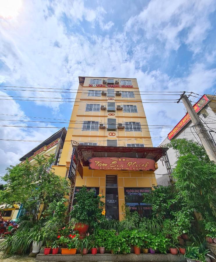 Khach San Tam Son Hotel Ha Giang Exterior foto