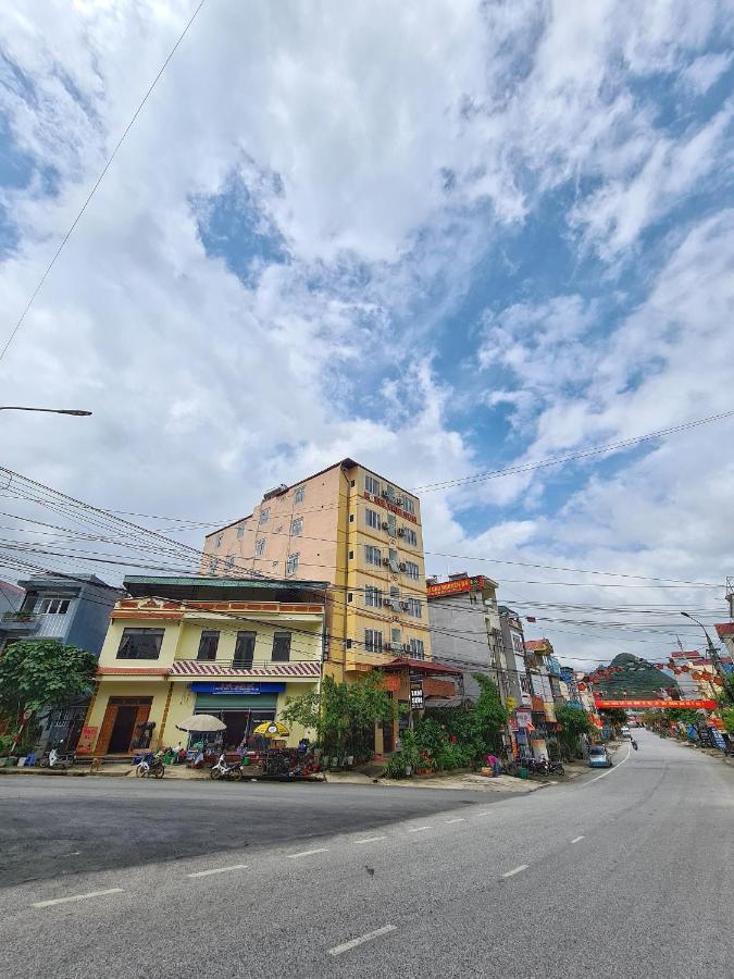Khach San Tam Son Hotel Ha Giang Exterior foto